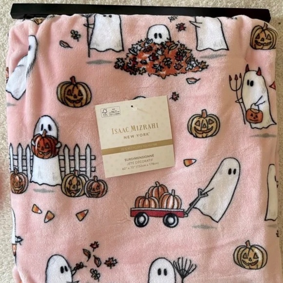 Isaac Mizrahi Halloween Oversized Throw - Picture 2 of 2